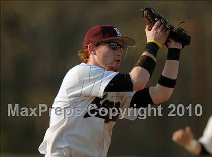 Thumbnail 3 in Murphysboro @ Benton photogallery.