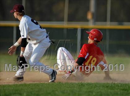 Thumbnail 2 in Murphysboro @ Benton photogallery.