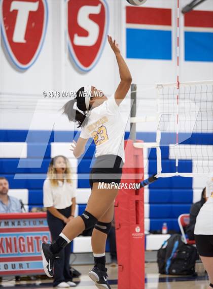 Thumbnail 2 in Soledad @ Hillsdale (CIF CCS D3 Quarterfinal) photogallery.