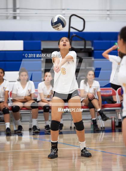 Thumbnail 3 in Soledad @ Hillsdale (CIF CCS D3 Quarterfinal) photogallery.