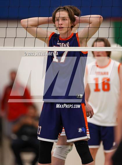Thumbnail 3 in Douglas County vs Legend (CHSAA State Tournament - First Round) photogallery.