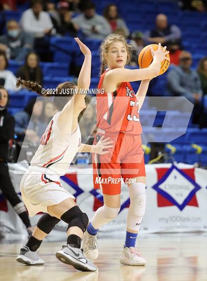 Thumbnail 2 in Rural Special vs. Norfolk (AAA 1A State Final) photogallery.