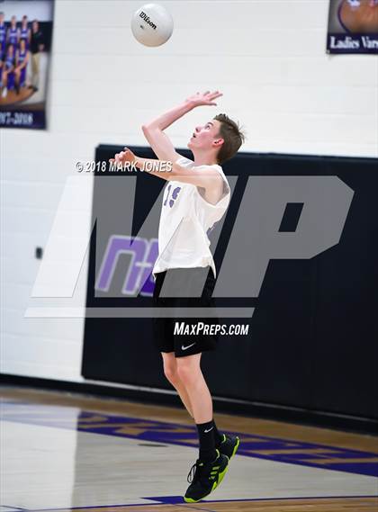 Thumbnail 2 in Notre Dame Prep @ Northwest Christian photogallery.