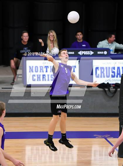 Thumbnail 2 in Notre Dame Prep @ Northwest Christian photogallery.
