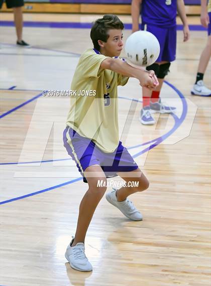 Thumbnail 3 in Notre Dame Prep @ Northwest Christian photogallery.