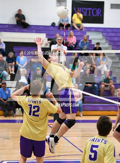Thumbnail 2 in Notre Dame Prep @ Northwest Christian photogallery.