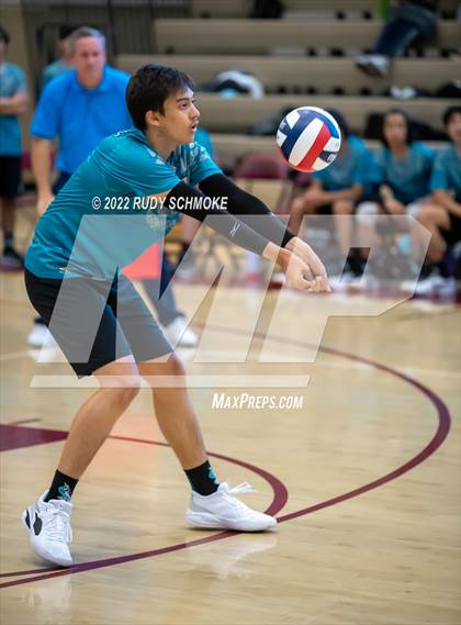 Thumbnail 2 in Mar Vista vs. Del Lago Academy (CIF SDS D4 Championship) photogallery.