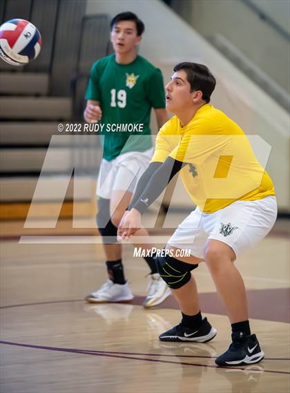 Thumbnail 3 in Mar Vista vs. Del Lago Academy (CIF SDS D4 Championship) photogallery.