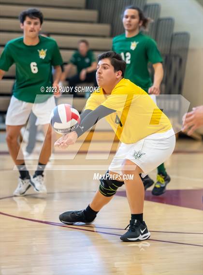 Thumbnail 3 in Mar Vista vs. Del Lago Academy (CIF SDS D4 Championship) photogallery.