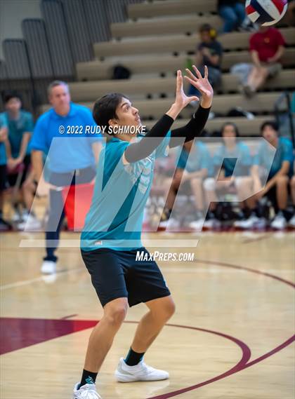 Thumbnail 1 in Mar Vista vs. Del Lago Academy (CIF SDS D4 Championship) photogallery.