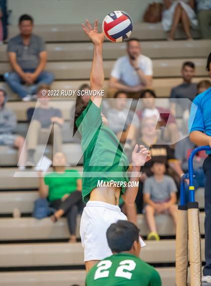 Thumbnail 2 in Mar Vista vs. Del Lago Academy (CIF SDS D4 Championship) photogallery.