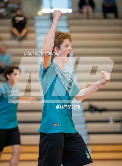 Thumbnail 2 in Mar Vista vs. Del Lago Academy (CIF SDS D4 Championship) photogallery.