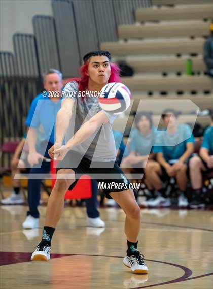 Thumbnail 3 in Mar Vista vs. Del Lago Academy (CIF SDS D4 Championship) photogallery.