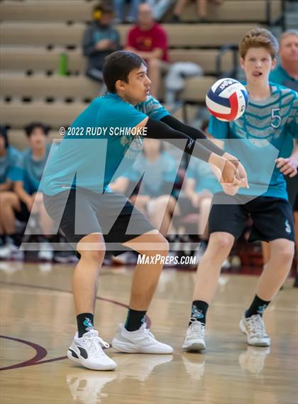 Thumbnail 1 in Mar Vista vs. Del Lago Academy (CIF SDS D4 Championship) photogallery.