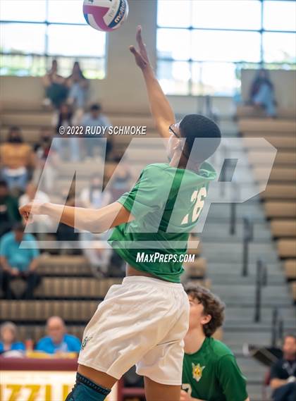 Thumbnail 3 in Mar Vista vs. Del Lago Academy (CIF SDS D4 Championship) photogallery.