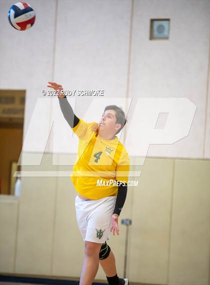 Thumbnail 2 in Mar Vista vs. Del Lago Academy (CIF SDS D4 Championship) photogallery.