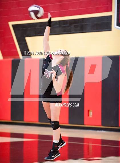 Thumbnail 2 in University Prep vs. Lake Arrowhead Christian (CIF SS Div 10 Final Four Playoff) photogallery.