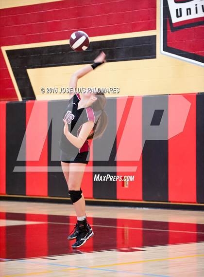 Thumbnail 3 in University Prep vs. Lake Arrowhead Christian (CIF SS Div 10 Final Four Playoff) photogallery.