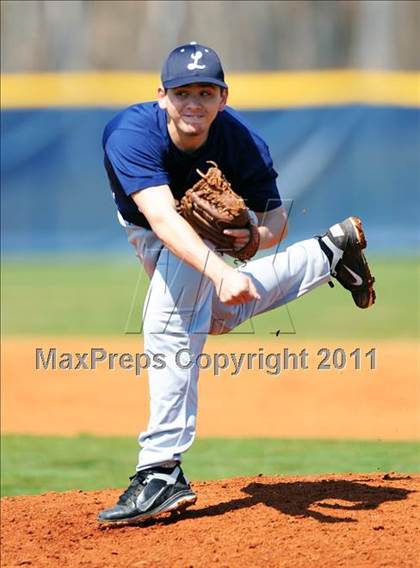 Thumbnail 2 in Lee @ Buckhorn photogallery.