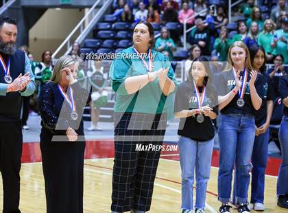 Thumbnail 1 in Clifton vs. Boyd (UIL 3A D2 Volleyball Final Medal Ceremony) photogallery.