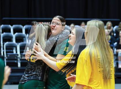Thumbnail 2 in Clifton vs. Boyd (UIL 3A D2 Volleyball Final Medal Ceremony) photogallery.