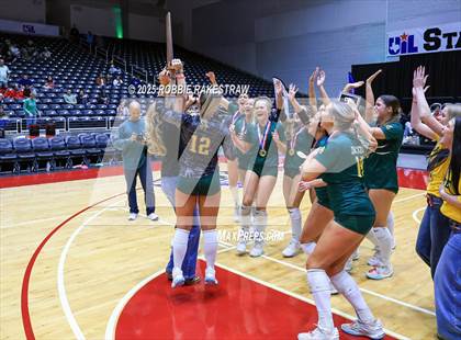 Thumbnail 2 in Clifton vs. Boyd (UIL 3A D2 Volleyball Final Medal Ceremony) photogallery.