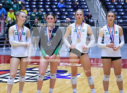 Thumbnail 3 in Clifton vs. Boyd (UIL 3A D2 Volleyball Final Medal Ceremony) photogallery.