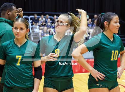 Thumbnail 2 in Clifton vs. Boyd (UIL 3A D2 Volleyball Final Medal Ceremony) photogallery.
