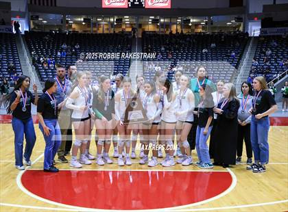 Thumbnail 3 in Clifton vs. Boyd (UIL 3A D2 Volleyball Final Medal Ceremony) photogallery.