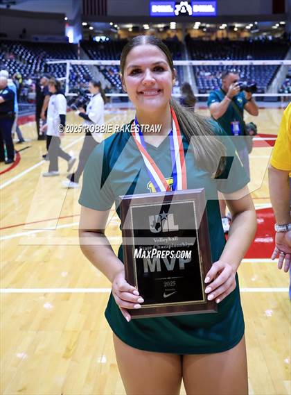 Thumbnail 3 in Clifton vs. Boyd (UIL 3A D2 Volleyball Final Medal Ceremony) photogallery.