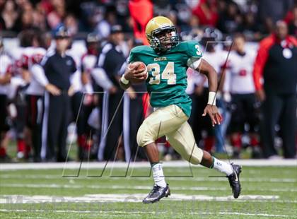 Thumbnail 1 in Parkway vs. Acadiana (LHSAA D5 Final) photogallery.