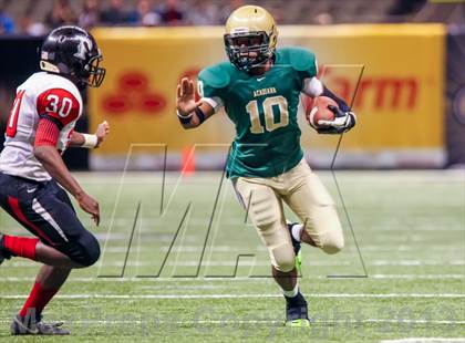 Thumbnail 3 in Parkway vs. Acadiana (LHSAA D5 Final) photogallery.