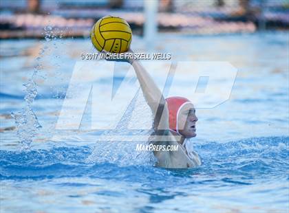 Thumbnail 3 in Cathedral vs. La Jolla (CIF SDS D3 Quarterfinal) photogallery.