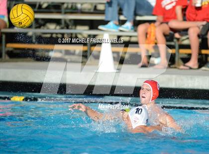 Thumbnail 3 in Cathedral vs. La Jolla (CIF SDS D3 Quarterfinal) photogallery.