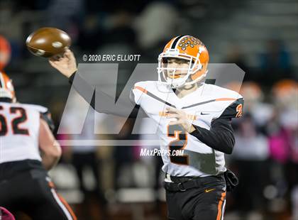 Thumbnail 3 in Harbor Creek vs Oil City (PIAA D10 4A Championship) photogallery.