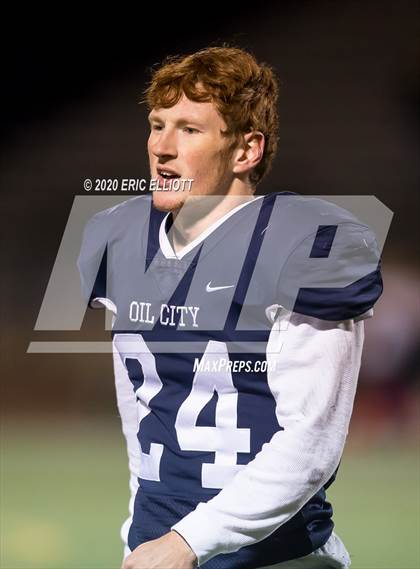 Thumbnail 1 in Harbor Creek vs Oil City (PIAA D10 4A Championship) photogallery.