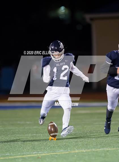 Thumbnail 3 in Harbor Creek vs Oil City (PIAA D10 4A Championship) photogallery.