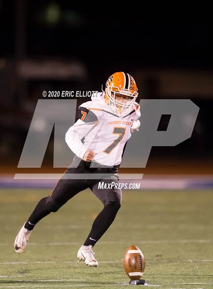 Thumbnail 2 in Harbor Creek vs Oil City (PIAA D10 4A Championship) photogallery.