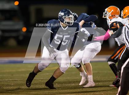 Thumbnail 1 in Harbor Creek vs Oil City (PIAA D10 4A Championship) photogallery.