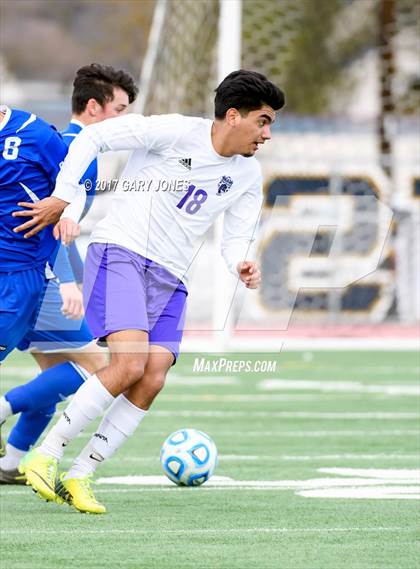 Thumbnail 3 in Pacheco vs. Sierra (CIF SJS D4 Final) photogallery.