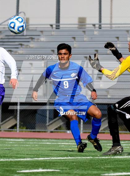 Thumbnail 1 in Pacheco vs. Sierra (CIF SJS D4 Final) photogallery.
