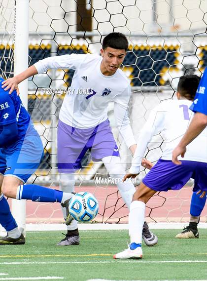 Thumbnail 3 in Pacheco vs. Sierra (CIF SJS D4 Final) photogallery.