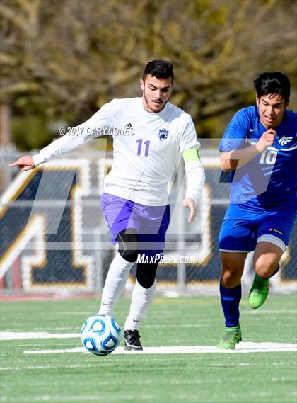 Thumbnail 2 in Pacheco vs. Sierra (CIF SJS D4 Final) photogallery.