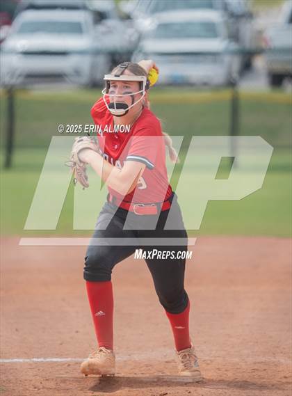 Thumbnail 3 in James Clemens @ Muscle Shoals photogallery.