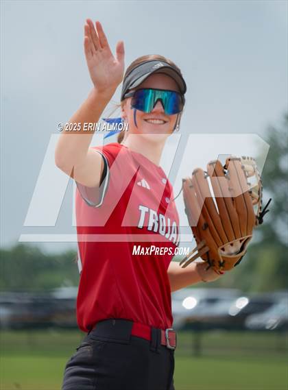 Thumbnail 2 in James Clemens @ Muscle Shoals photogallery.