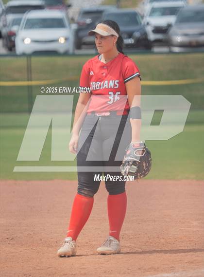 Thumbnail 1 in James Clemens @ Muscle Shoals photogallery.