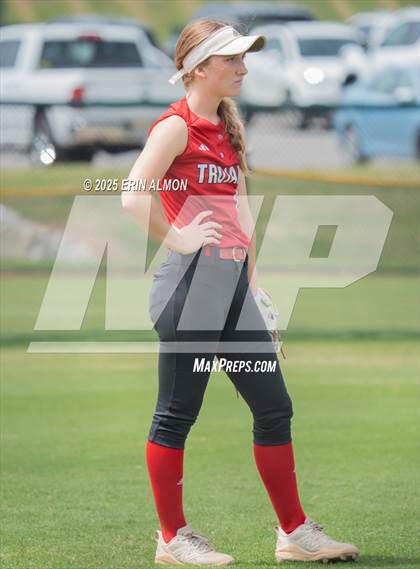 Thumbnail 1 in James Clemens @ Muscle Shoals photogallery.