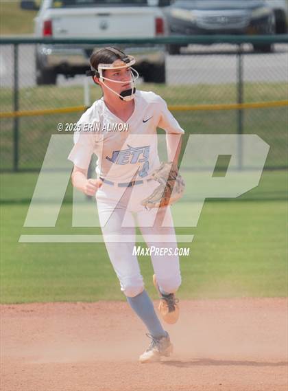 Thumbnail 1 in James Clemens @ Muscle Shoals photogallery.