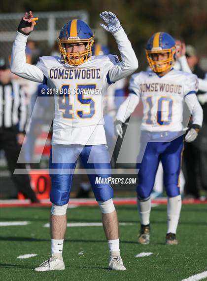 Thumbnail 1 in Comsewogue vs East Islip DIII Quarter Final photogallery.