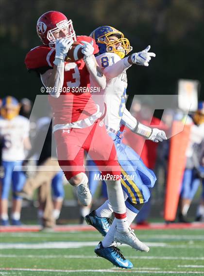 Thumbnail 3 in Comsewogue vs East Islip DIII Quarter Final photogallery.